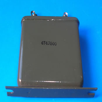 CBB48型交流金屬化聚丙烯膜介質(zhì)電容器現(xiàn)場(chǎng)照片